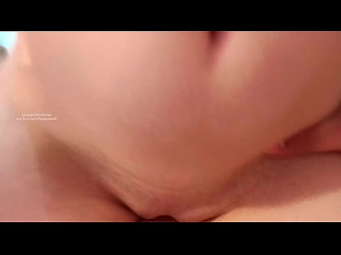 ❤️ 睡在我姐姐的房間裡,這就是我醒來的方式 ❤❌ 優質性愛 在我們