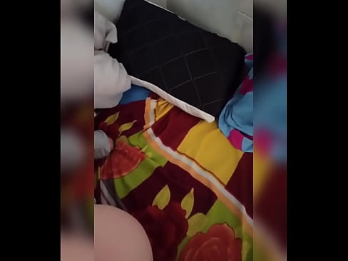 ❤️ 我的室友一個人呆在家裡，因為她的丈夫去度假了，我趁機操她，給她灌奶 ❤❌ 優質性愛 在我們